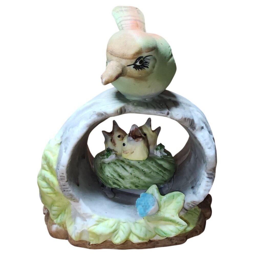 Vintage UCGC Taiwan Ceramic Momma Bird w/Babies in Nest Figurine Flowers Rocks